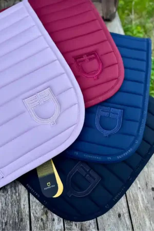 Expédié Aujourd'hui Equestro Tapis de selle Jumping Silica