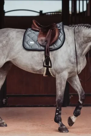 Tapis de selle Crystal Grey - Equestrian Stockholm Prix Réduit