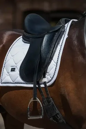 Acheter Direct Tapis de selle White Perfection - Equestrian Stockholm
