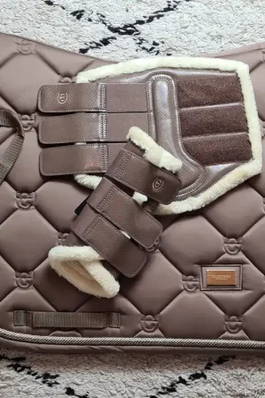 Commande En Gros Tapis DRESSAGE et guêtres Equestrian Stockholm - Champagne