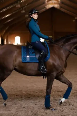 Tapis de selle No Boundaries Monaco Blue DRESSAGE - Equestrian Stockholm Meilleur Prix