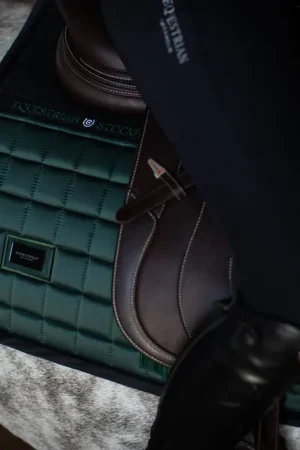 Tapis de selle Sportive Sycamore Green MIXTE - Equestrian Stockholm Usine Directe