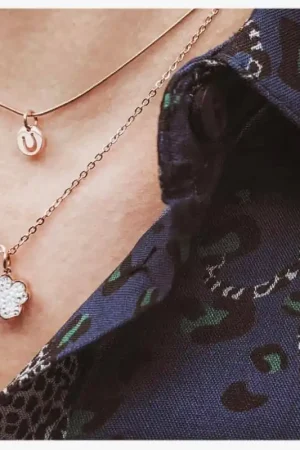 Nouvelle Collection Pendentif trèfle à quatre feuilles - Ponytail & Co