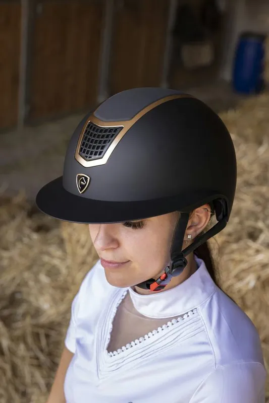 Must-Have Casque d'équitation Airy Visière large - Equithème