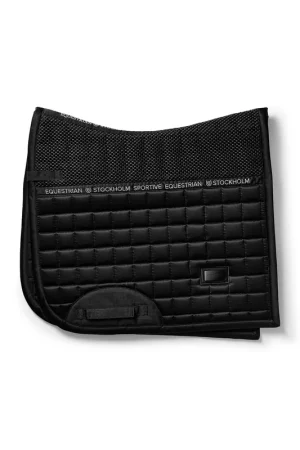 Tapis de selle Sportive Black DRESSAGE - Equestrian Stockholm Affaire À Saisir