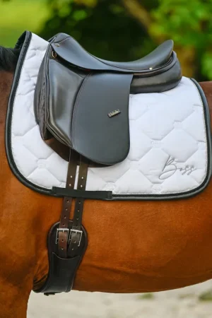 Top Vente Tapis de selle Glitter Blanc Dressage - Boss Equestrian