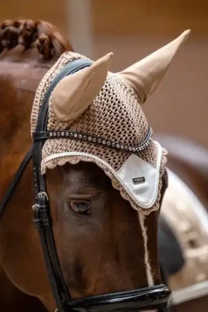 Expédié Aujourd'hui Bonnet anti-mouches Sand - EQUESTRIAN STOCKHOLM