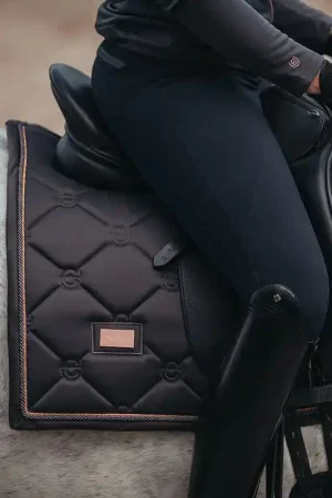 Tapis de selle Dark Sky DRESSAGE - Equestrian Stockholm Nouveauté