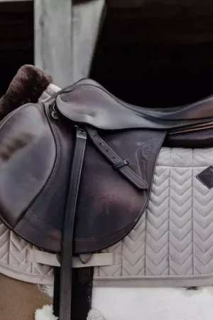 Achat Immédiat Tapis de selle cheval Skin Friendly Velvet - Kentucky