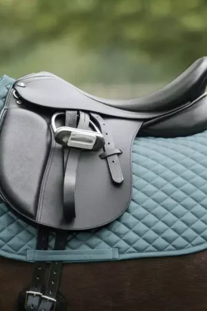 Tapis de selle matelassé Felix cheval - Waldhausen Prix Promo