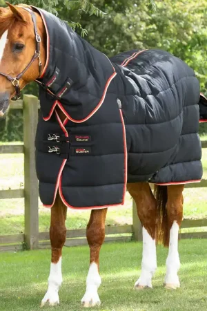 Paiement Sécurisé Couverture d’Écurie Buster 200g avec Couvre-Cou Amovible Polyester Ripstop 1000D | Premier Equine
