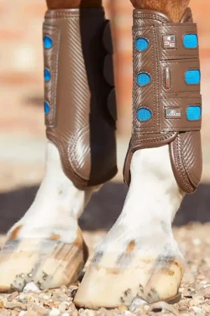 Guêtres Antérieurs Carbon Tech Air Cooled Premier Equine – Protection Légère et Ventilée Must-Have