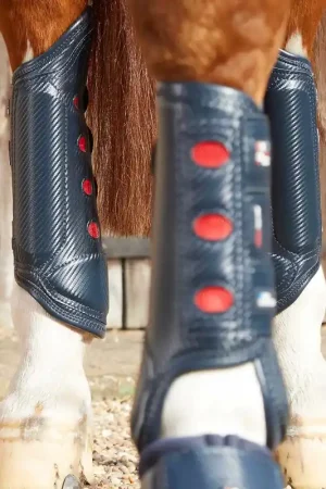 Guêtres Postérieures Carbon Tech Air Cooled Premier Equine – Protection et Ventilation Avancée Quantité Limitée