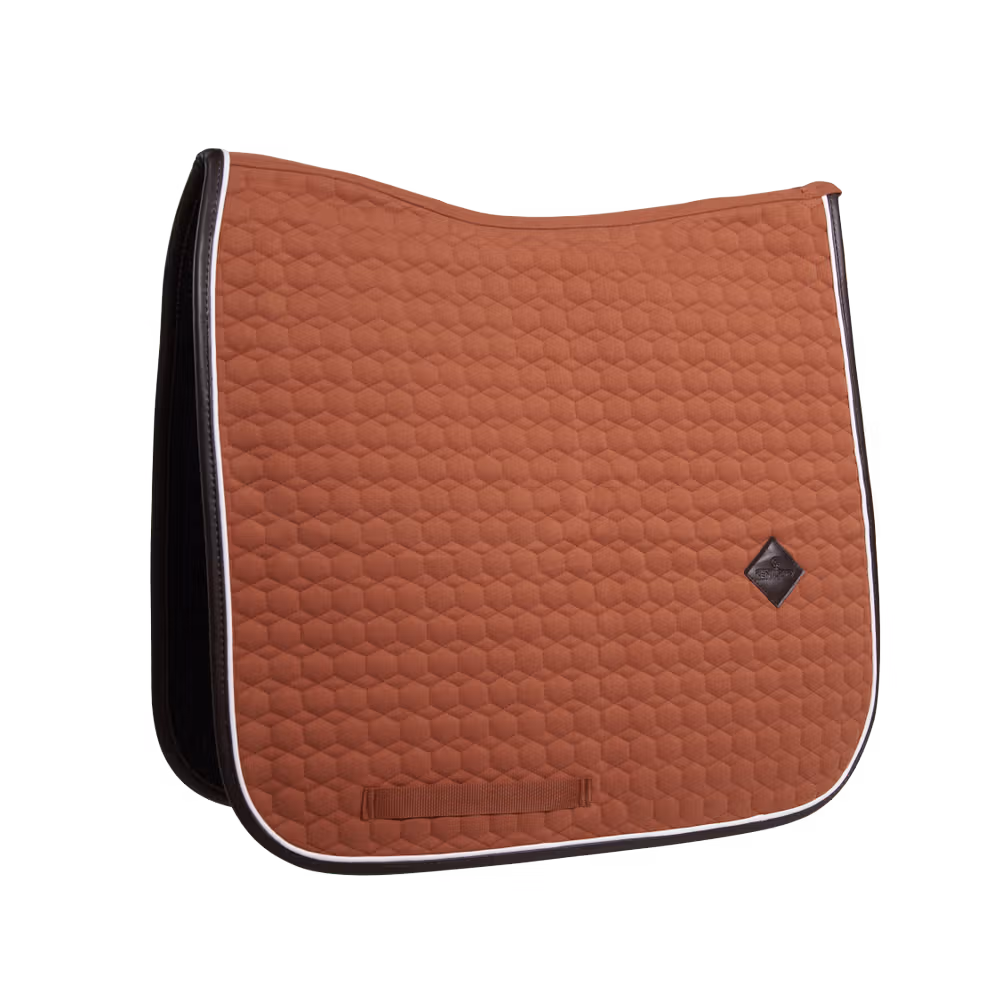 Bon Marché Tapis de selle Classic Leather dressage